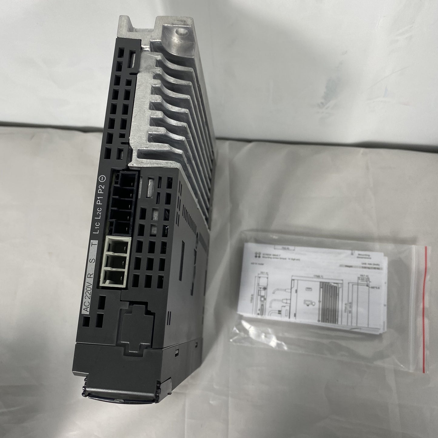 Delta ASDA-A3 Servo Drive 400W ASD-A3-0421-M